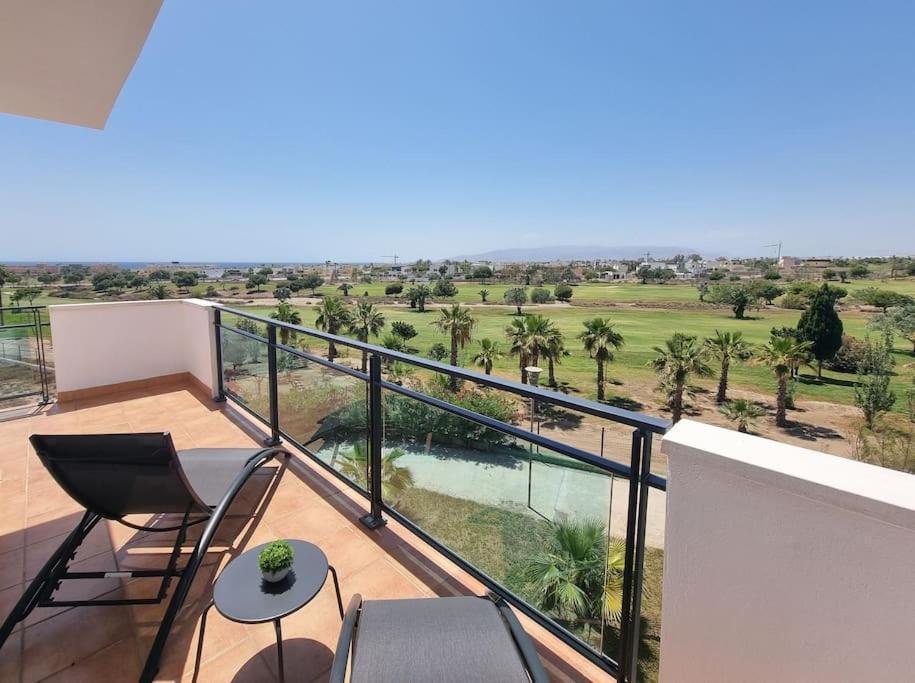 Toyo Alcazaba Suites Gran Terraza Y Vistas, 2Hab, Piscina Y Garaje Retamar  Extérieur photo