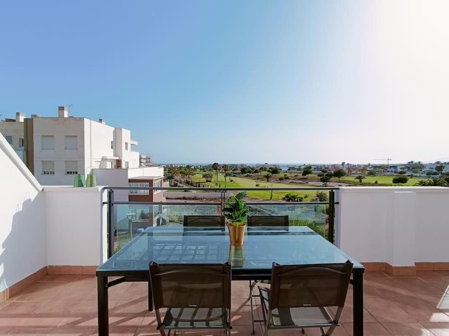 Toyo Alcazaba Suites Gran Terraza Y Vistas, 2Hab, Piscina Y Garaje Retamar  Extérieur photo